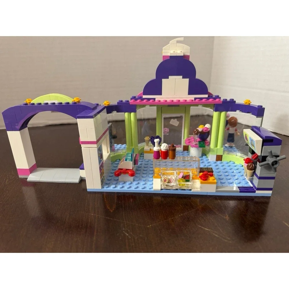 LEGO Friends 41320 Frozen Yogurt Shop w/ Box & Manuals - Missing Olivia & Car